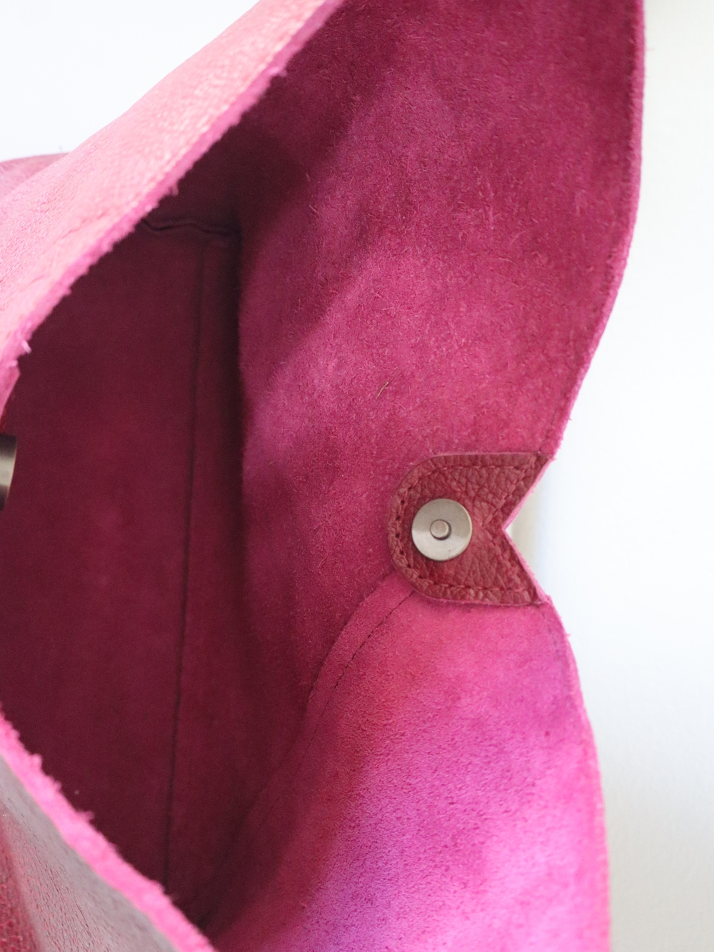 Portland Leather Goods Naomi Shoulder Bag - Large - Orchid Pebble Leather - Picture 5 of 5
